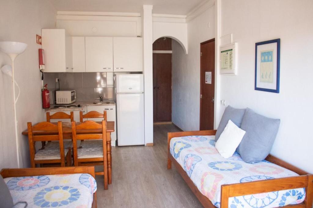 Apartamentos Central กัวเตย์รา ภายนอก รูปภาพ